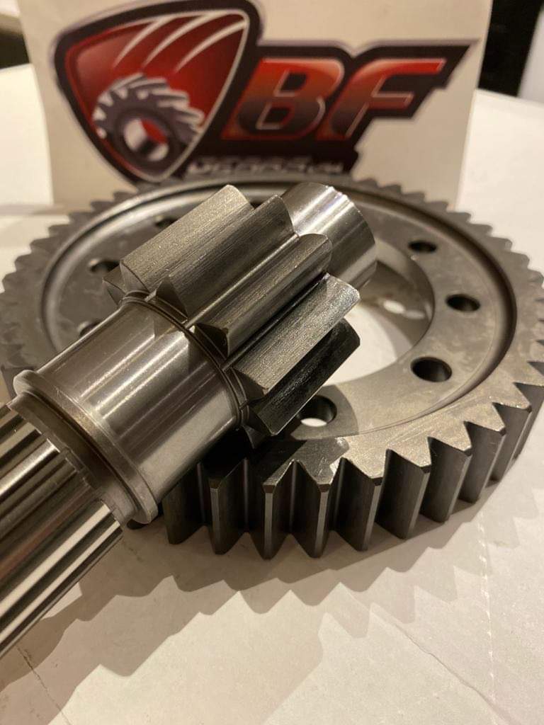 B SERIES FWD FINAL DRIVES